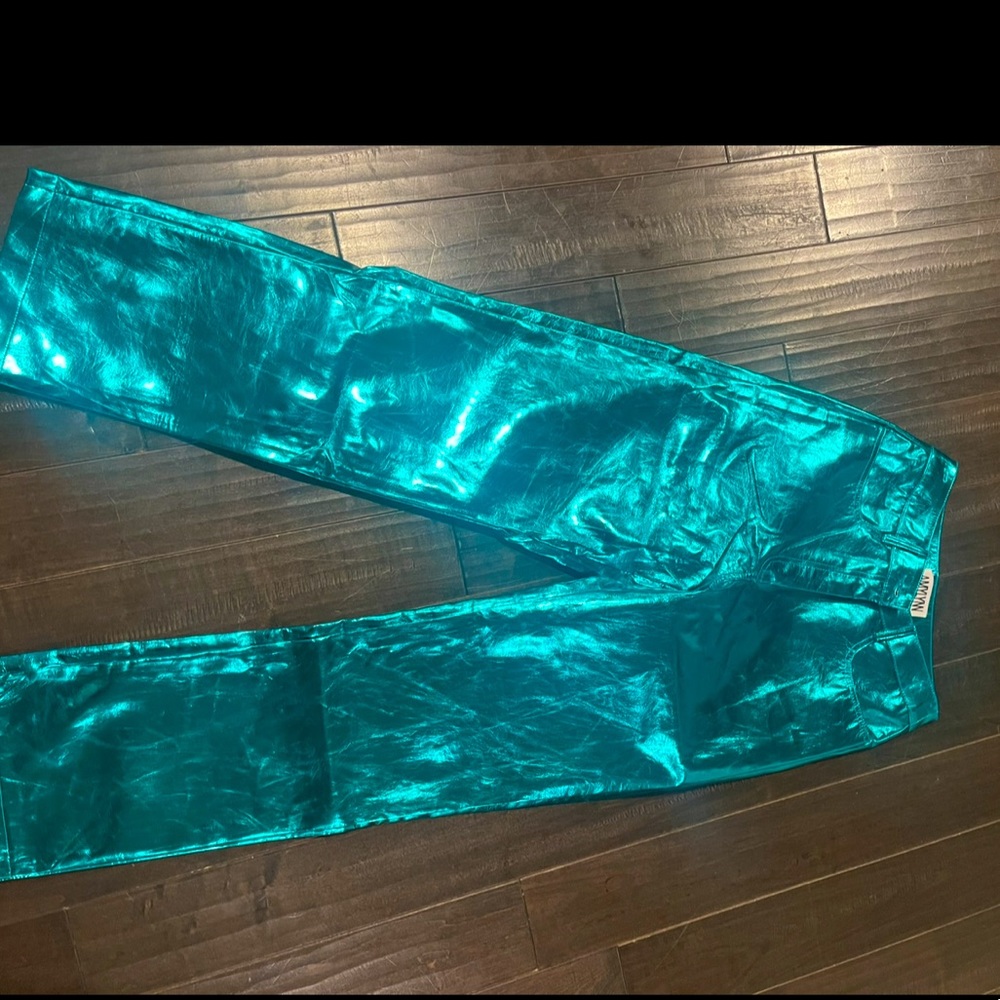 Shiny metallic pants in green